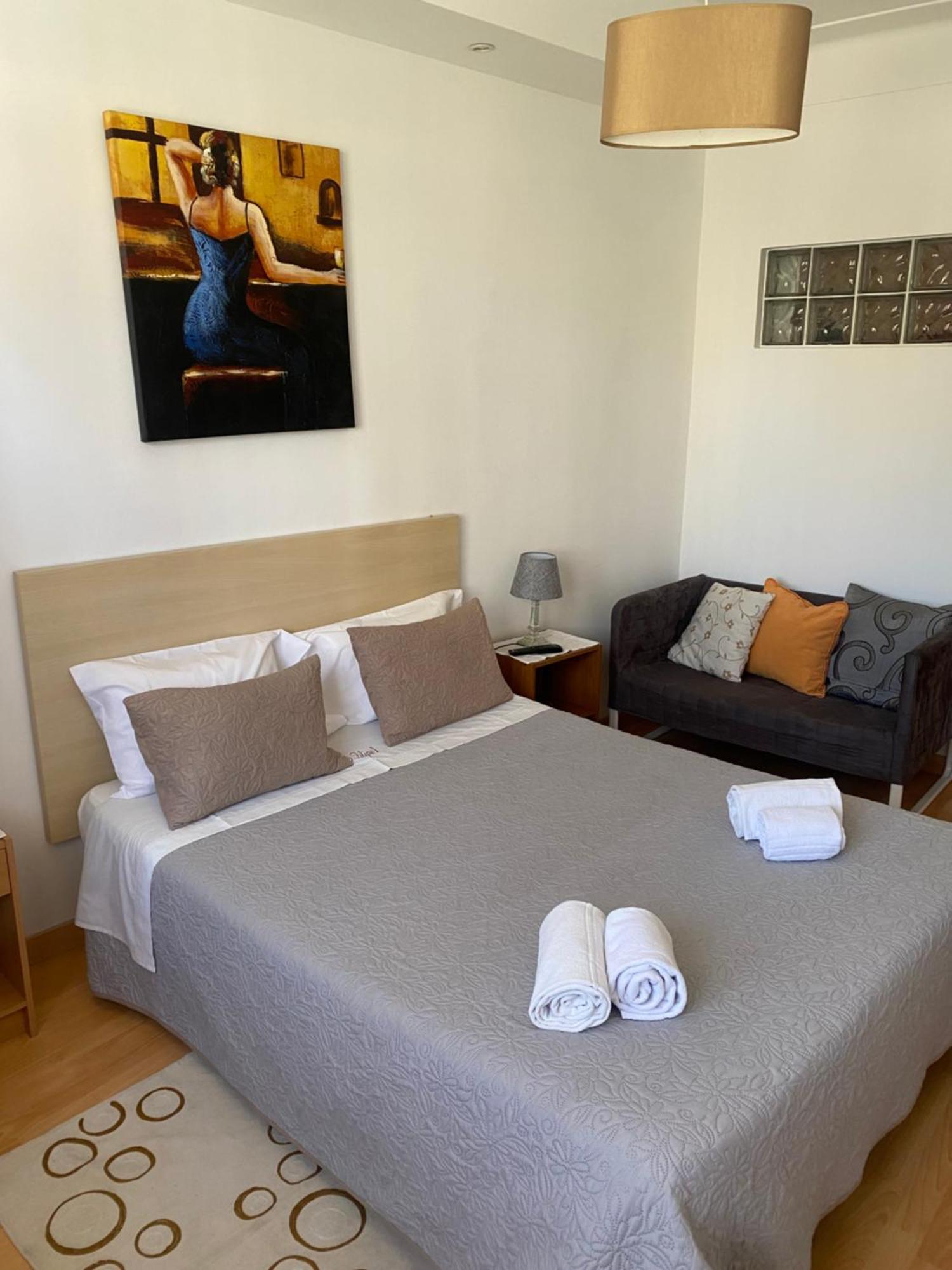 Guest House D. Filipe I ปอร์โต ภายนอก รูปภาพ